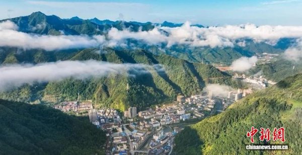 股市策略配资 陕西宁陕：秦岭深处绘“绿卷”，生态“高颜值”变经济“高价值”